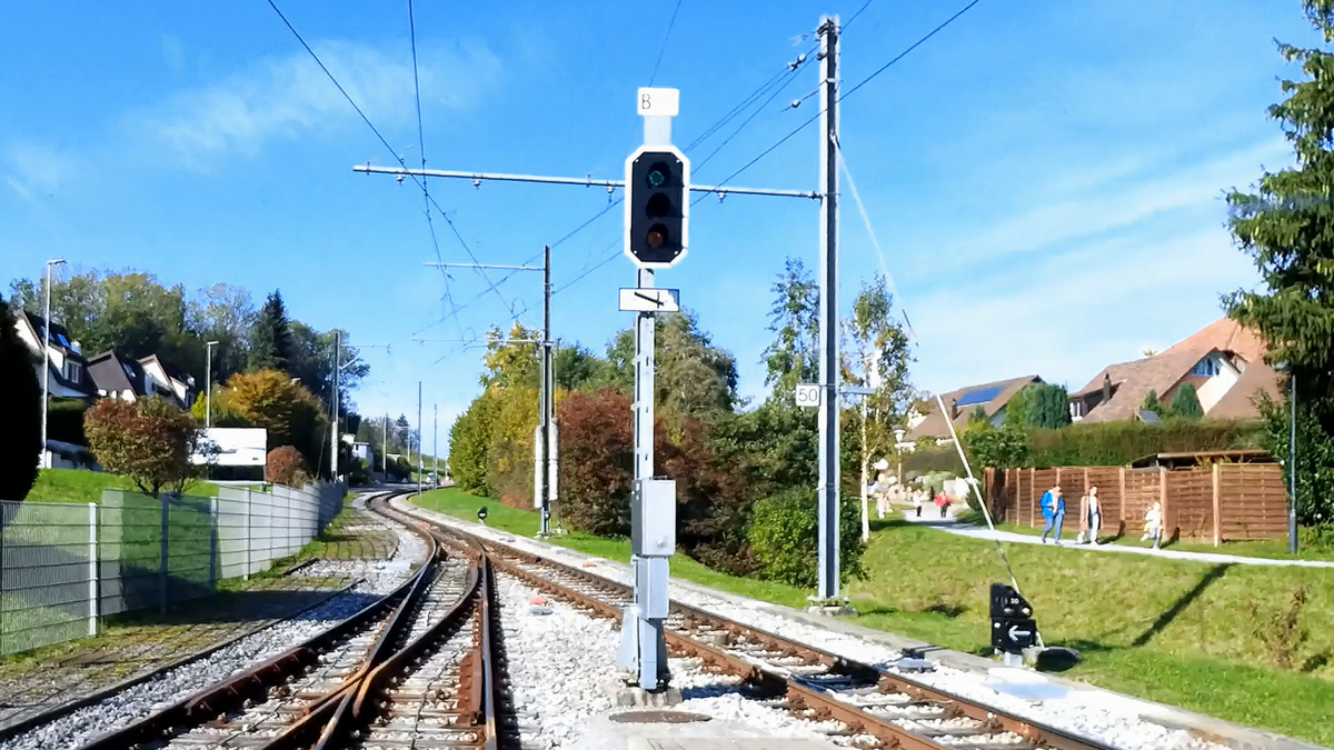 Ausschnitt aus dem Streckenvideo der Forchbahn AG: Ausfahrt aus dem Bahnhof Esslingen