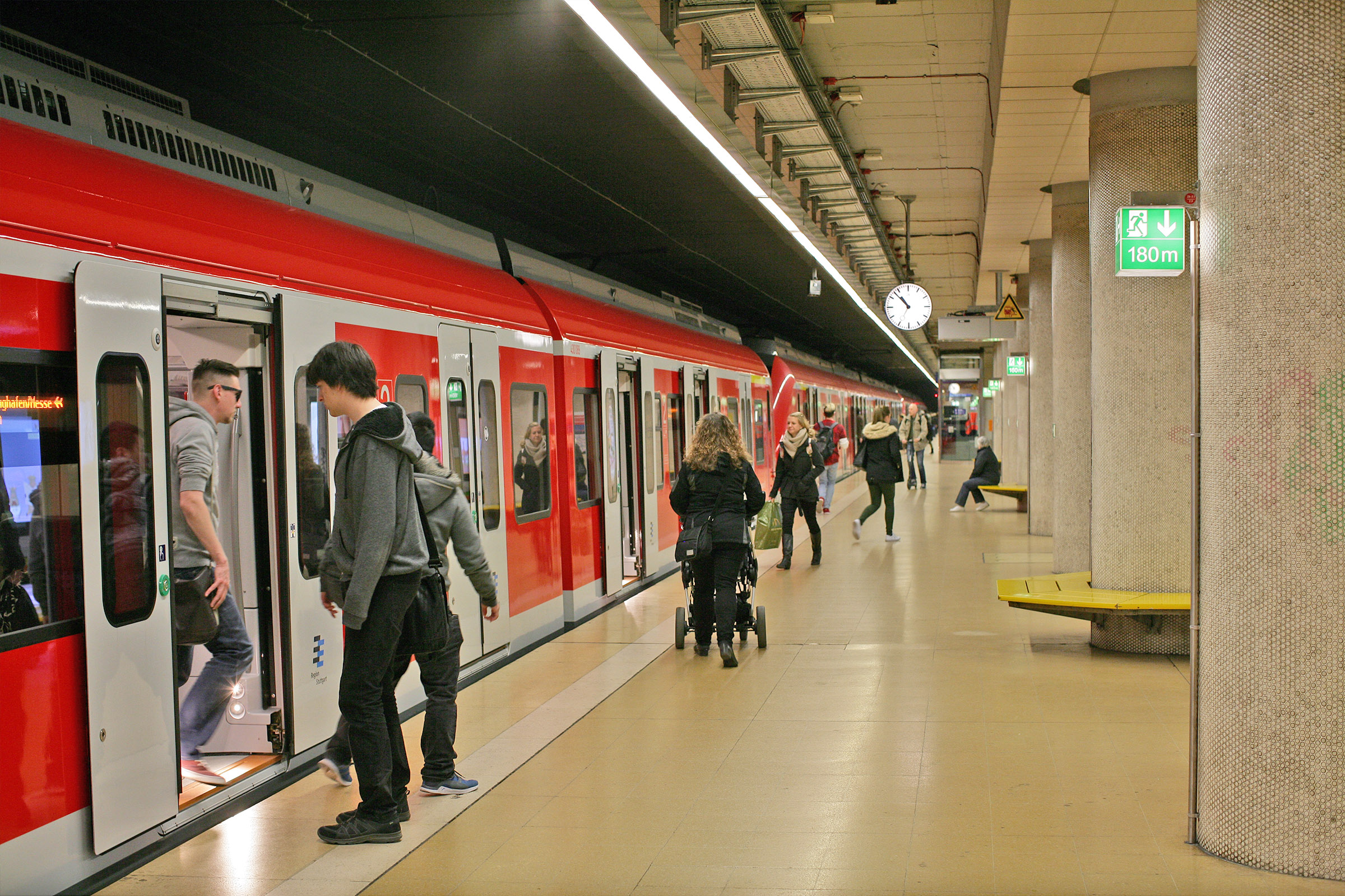 Haltestelle S-Bahn Stuttgart