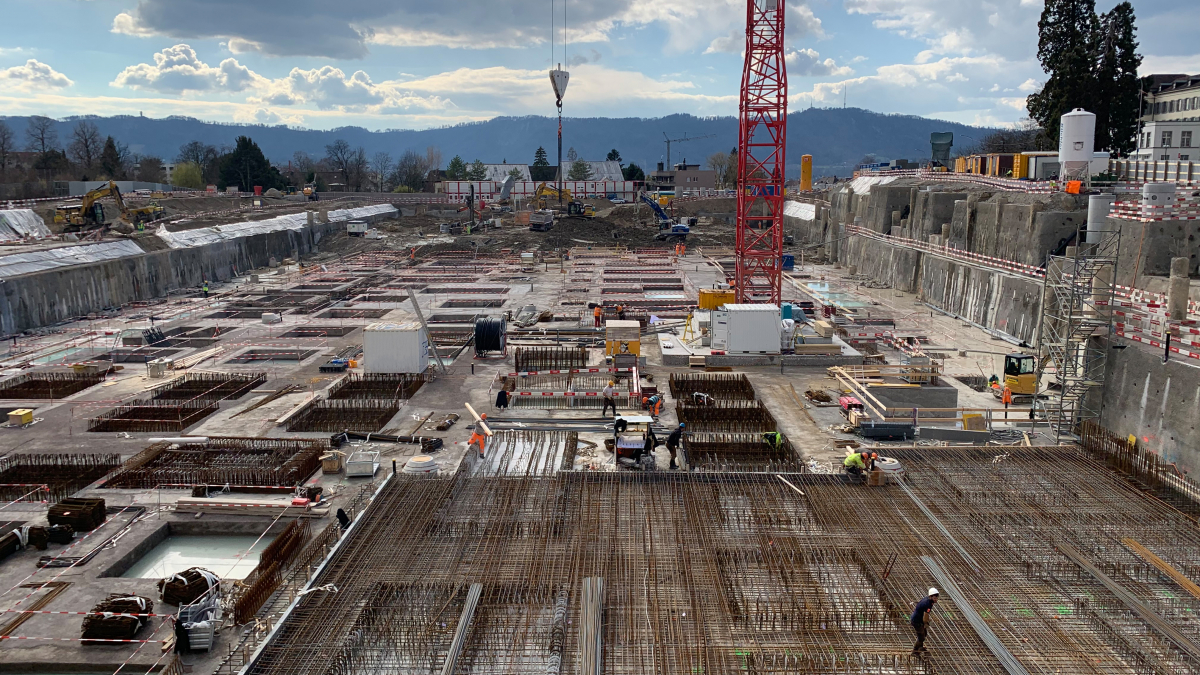 Construction pit for acute care center 1 - Picture Credits EBP
