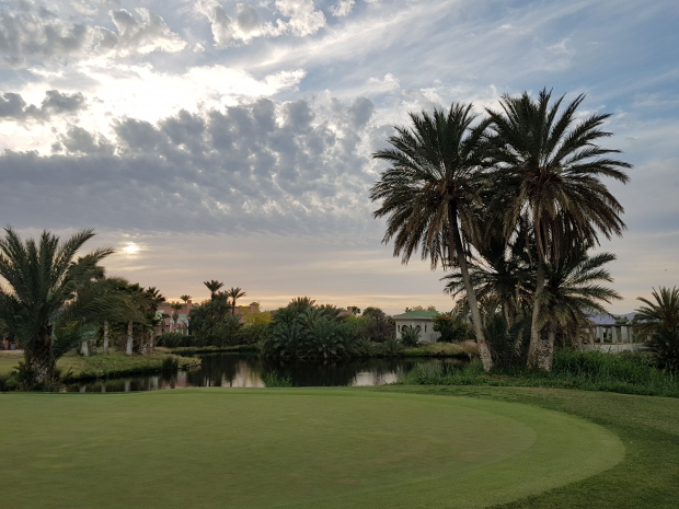 Ganz im Sinne des integralen Wasserressourcenmanagements: Für die Bewässerung von Golfplätzen verwendet Marrakesch aufbereitetes Abwasser anstatt Grund- oder Trinkwasser.