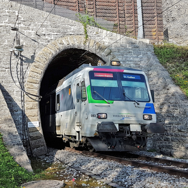 Erneuerung Sturzeneggtunnel